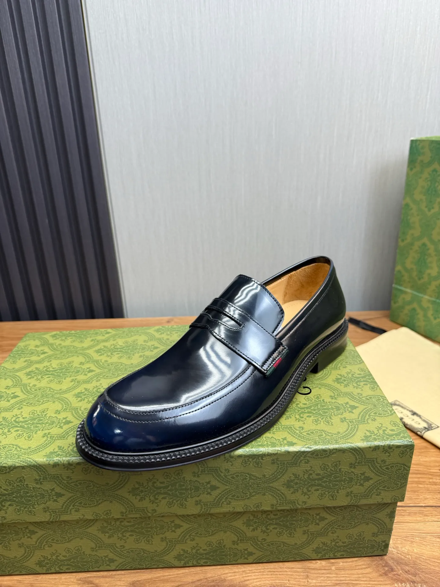 Factory price 520💰 ＧＵＣＩＩ Men's business casual leather shoes, luxurious and noble👞All imported original brand leather, just to create a more comfortable wearing experience, upper: original cowhide ➕Imported full cow lining, original outsole ✔️36-45 (45 non-returnable)